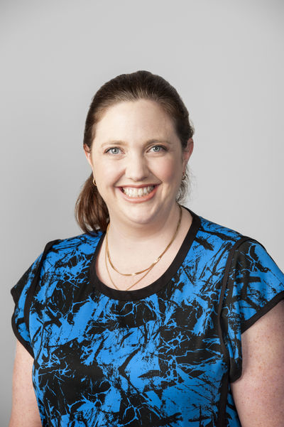 Dr Linda Curl
